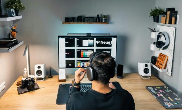 Tips for Creating a Relaxing Home Workspace That Boosts Productivity